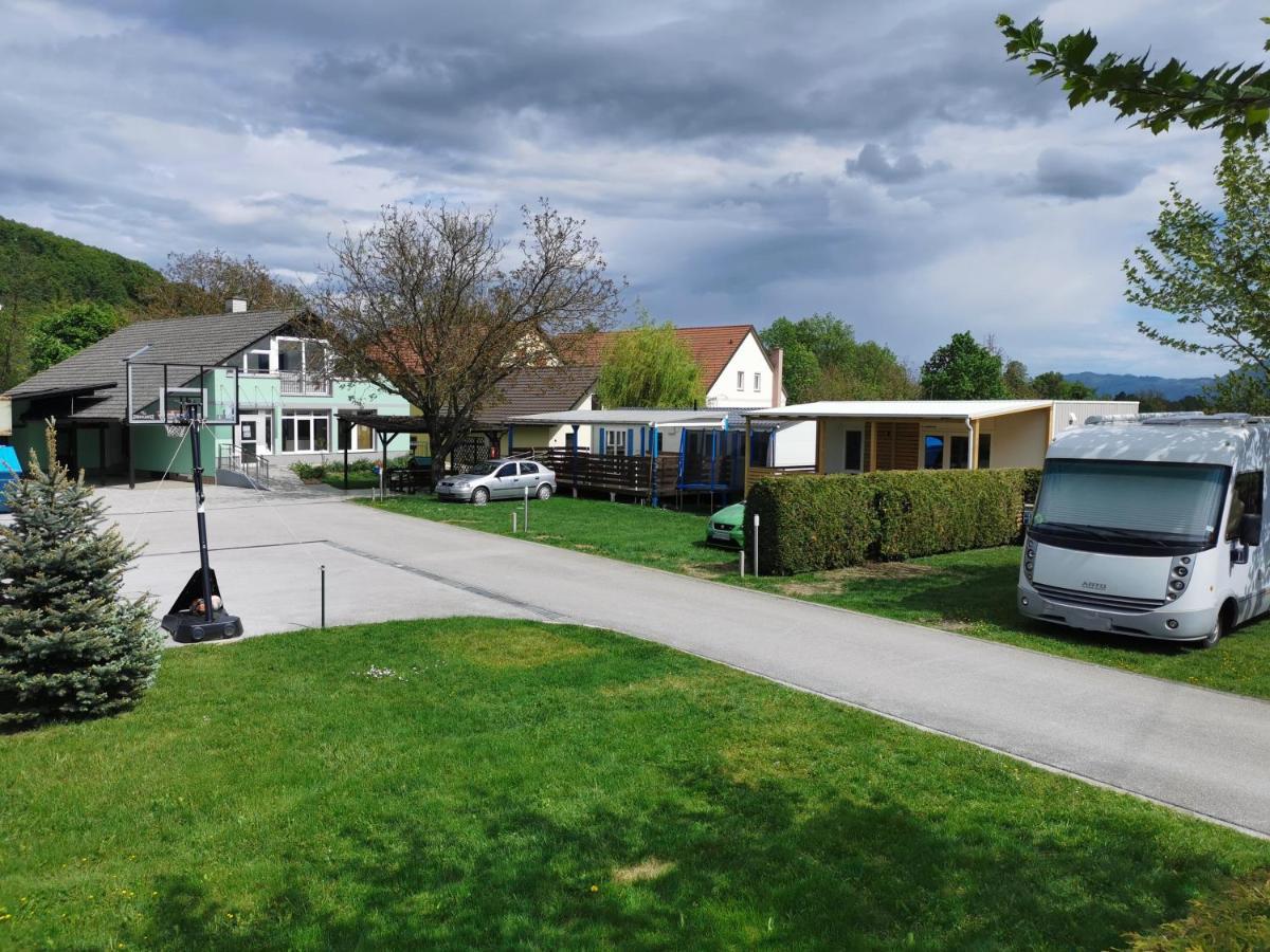 Guesthouse Braslovce - Celje Esterno foto